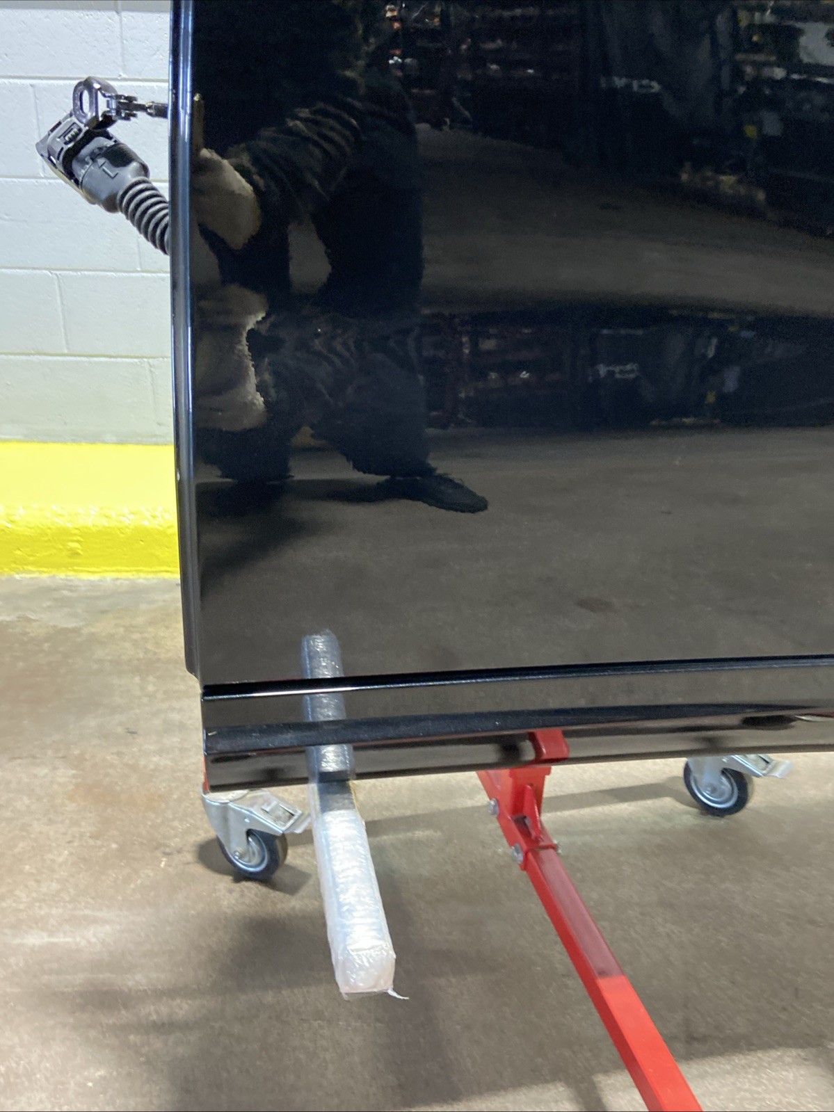 2017-2022 Maserati Levante Rear Left Side Door Shell NERO RIBELLE OEM *NOTE*