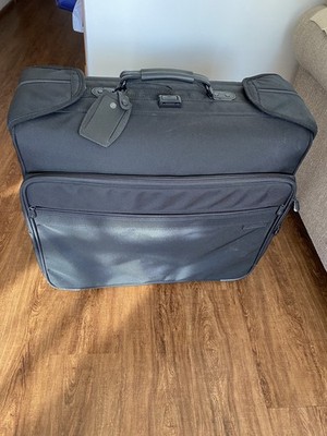 Briggs & Riley U78 24'' Rolling Suitcase Luggage Wardrobe Garment Bag Black