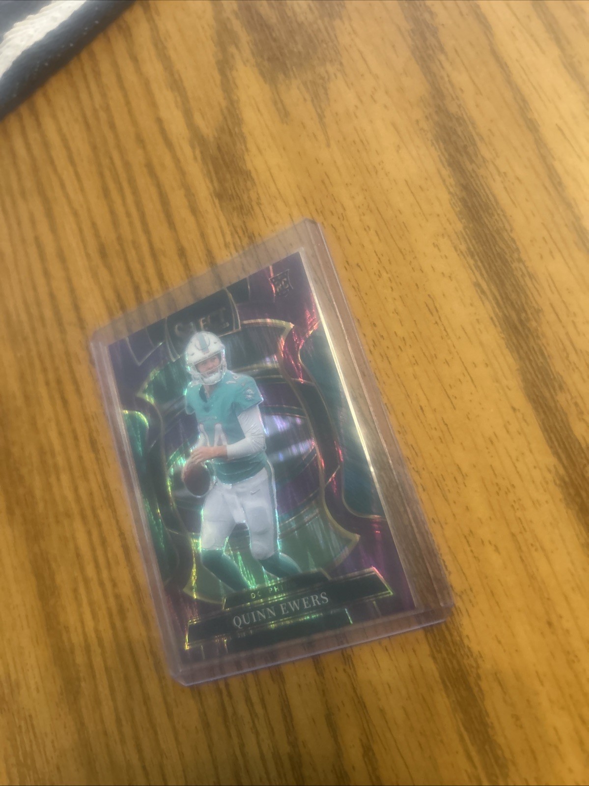 2025 Panini Select - Concourse Quinn Ewers #82 Purple Shock Prizm /699 (RC)