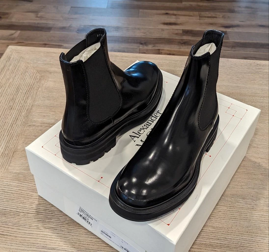 Alexander mcqueen chelsea store boots mens