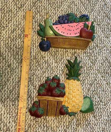 1975 HOMCO Fruit Wall Plaques Kitchen Decor Strawberries Pineapple Watermelon - Picture 5 of 8