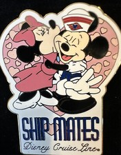 2002 Disney Cruise Line Mickey and Minnie Mouse Ship Mates Pin (B6)