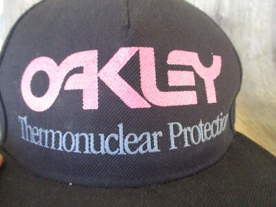 VTG M 7 3/8 Oakley Thermonuclear Protection, Black Fitted Hat, 90s 