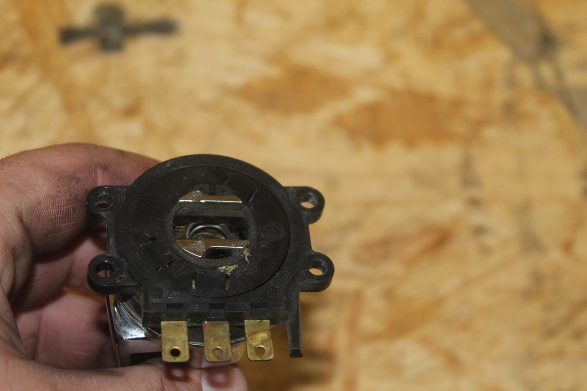 HARLEY-DAVIDSON OEM IGNITION LOCK W KEY 71313-96A | eBay