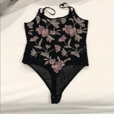 Express Flower Bodysuit; Size Medium