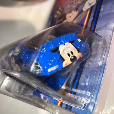 2004 Disney NASCAR Daytona 500 Mickey Mouse 1:64 Diecast Car NIB