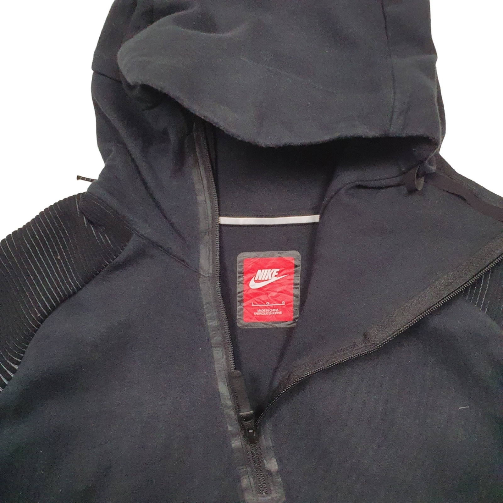NIKE Hoodie Active Running Cotton  &  Polyester Jumper Sweatshirt Mens L image 2