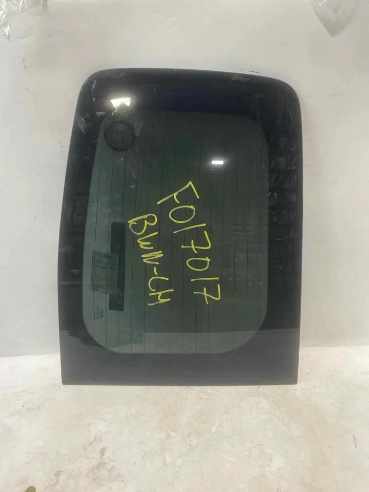 12 13 14 15 16 17 18 19 20 尼桑 NV 2500 后玻璃/窗户 — 第 2/2 张图片