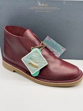 CLARKS BUSHACRE 3 CHUKKA BOOTS (10.5)