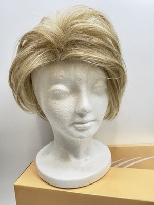 Gabor Essentials Wig  HOPE Average Light Blonde 18E610 Heat Friendly NEW