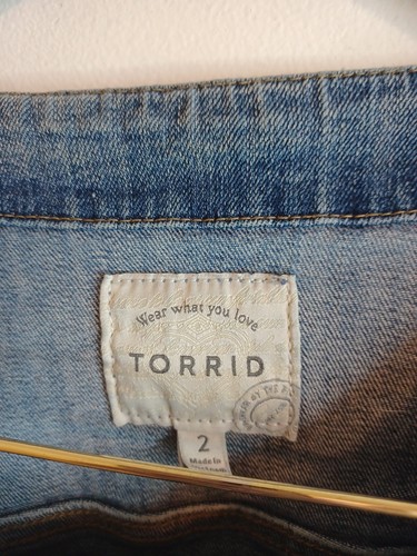 Torrid Denim Jeans Crop Jacke Übergröße 2 blau leicht Trucker 1/2 Arm Stretch - Bild 3 von 8