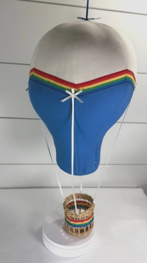 Móvil globo aerostático vintage Foto 2 de 4