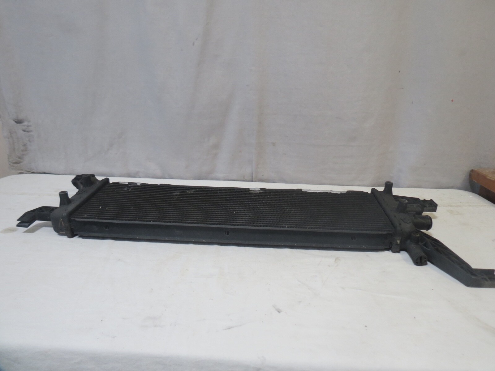 ✅ 14-17 Maserati Ghibli Front Secondary 3.0 v6 Engine Coolant Water Radiator OEM