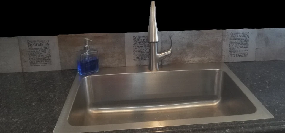 8 LFT. Azulejos de pared decorativos rústicos de metal recuperado con salpicadero Foto 2 de 4