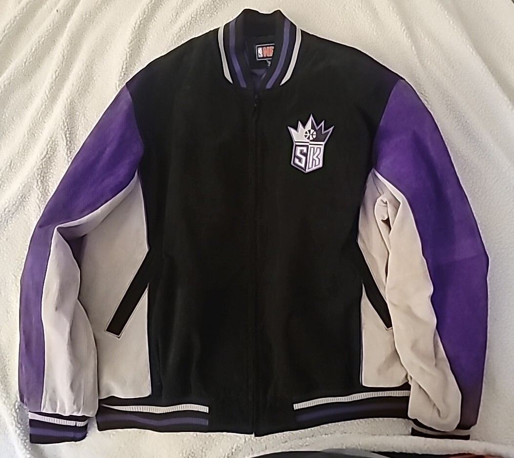 Vintage 2000s Sacramento Kings Alternate Logo Suede Leather Jacket