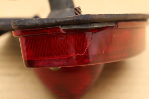 TRIUMPH T100 T120R TR6 LUCAS 1966-1970 CONJUNTO DE LUCES TRASERAS Y SOPORTE OEM 82-6849 - Imagen 9 de 9
