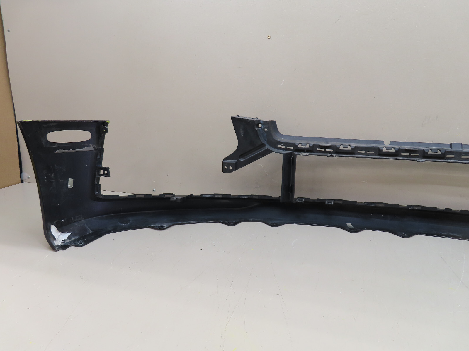 2020 2021 BENTLEY FLYING SPUR FRONT BUMPER  OEM 3SE807093