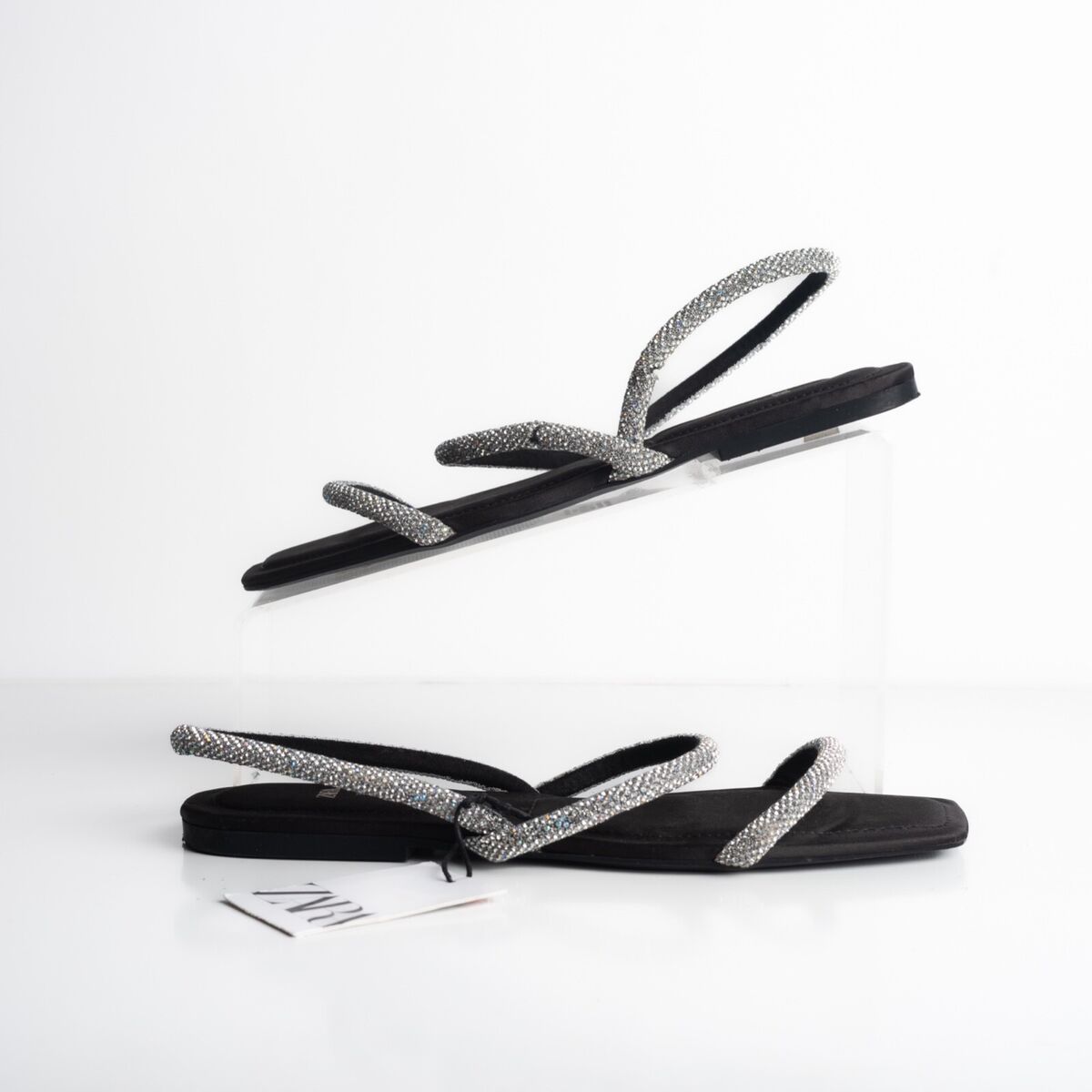 Zara Womens Black Strappy Rhinestone Slingback Flat Sandals Zara Womens Black Strappy Rhinestone Slingback Flat Sandals