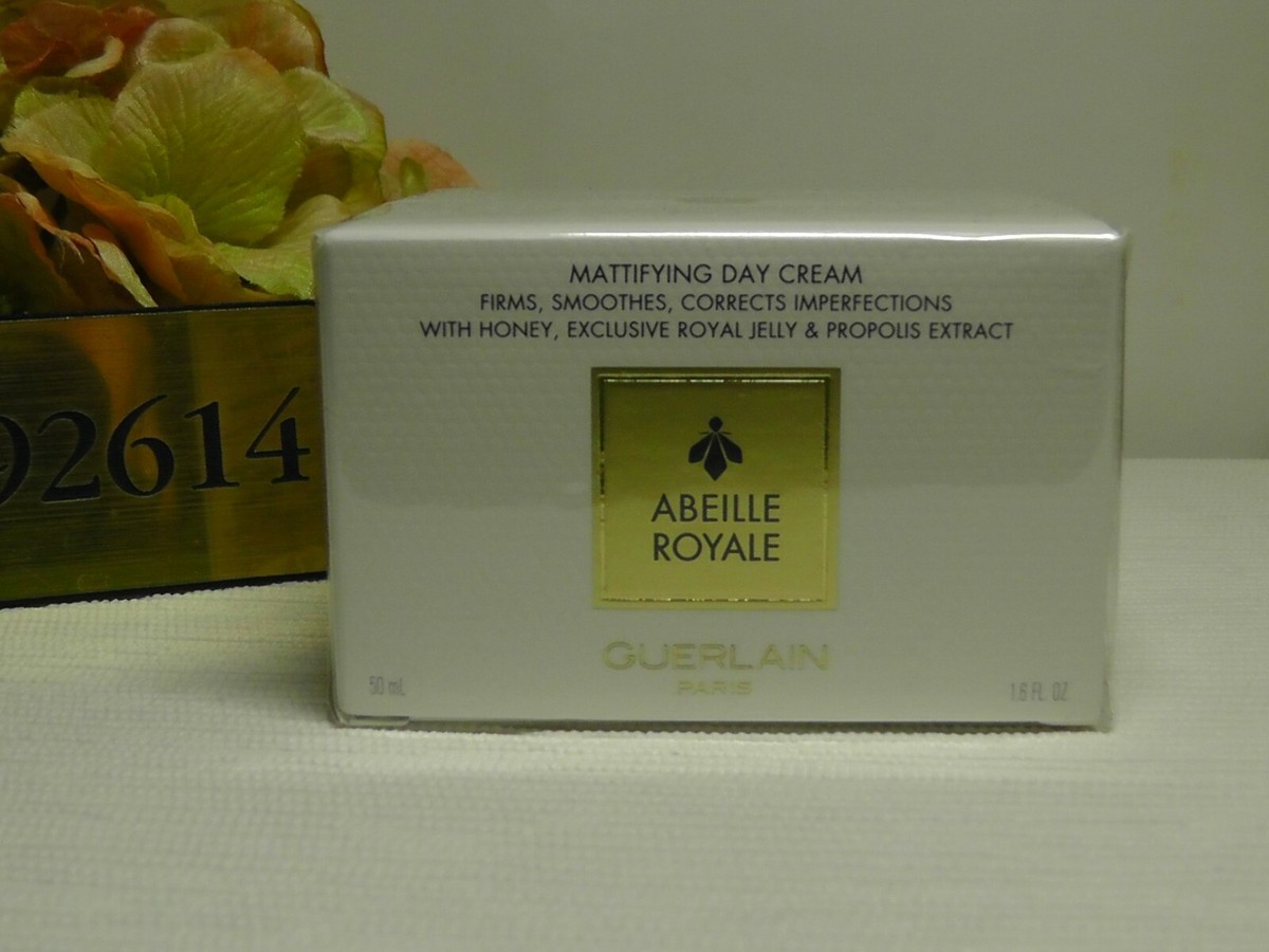 ゲラン「Abeille e Mattifying Day Cream」 ABEILLE ROYALE ⋅ HONEY TREATMENT DAY CREAM ⋅ GUERLAIN