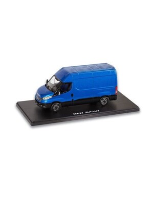 Iveco Daily 35-210 Hi-Matic My 2019 Boreal Blue Van 1:43 Eligor (Händlermodell)