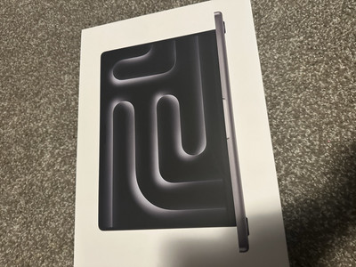 Macbook Pro M3 512gb NEW! Unopened