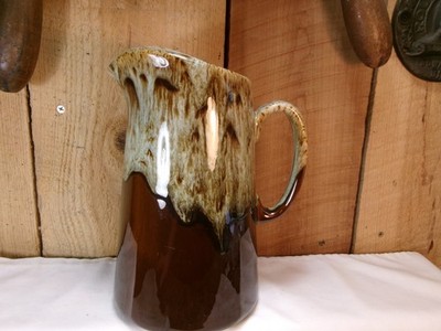 Vintage Canonsburg Pottery 2 Quart Brown Drip Glaze 9.5'' Beverage Pitcher