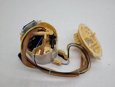 BMW 5 G30 G31 G38 2020 Kraftstoffpumpe im Tank 7476107AUTOFROST AIU27663