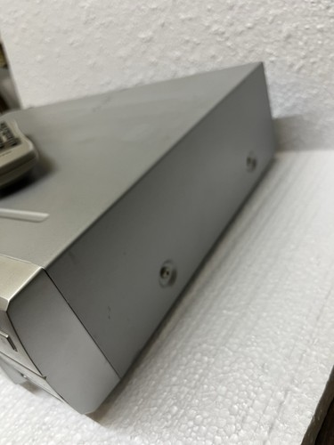 Sanyo DVW-6100 DVD VCR VHS Combo 4 Head Hi-Fi Player | Remote | - Picture 5 of 10