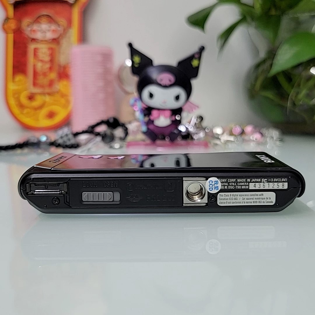 SONY Cyber Shot DSC-T90 Digital Camera 12.1MP 4x Optical Zoom Black ...