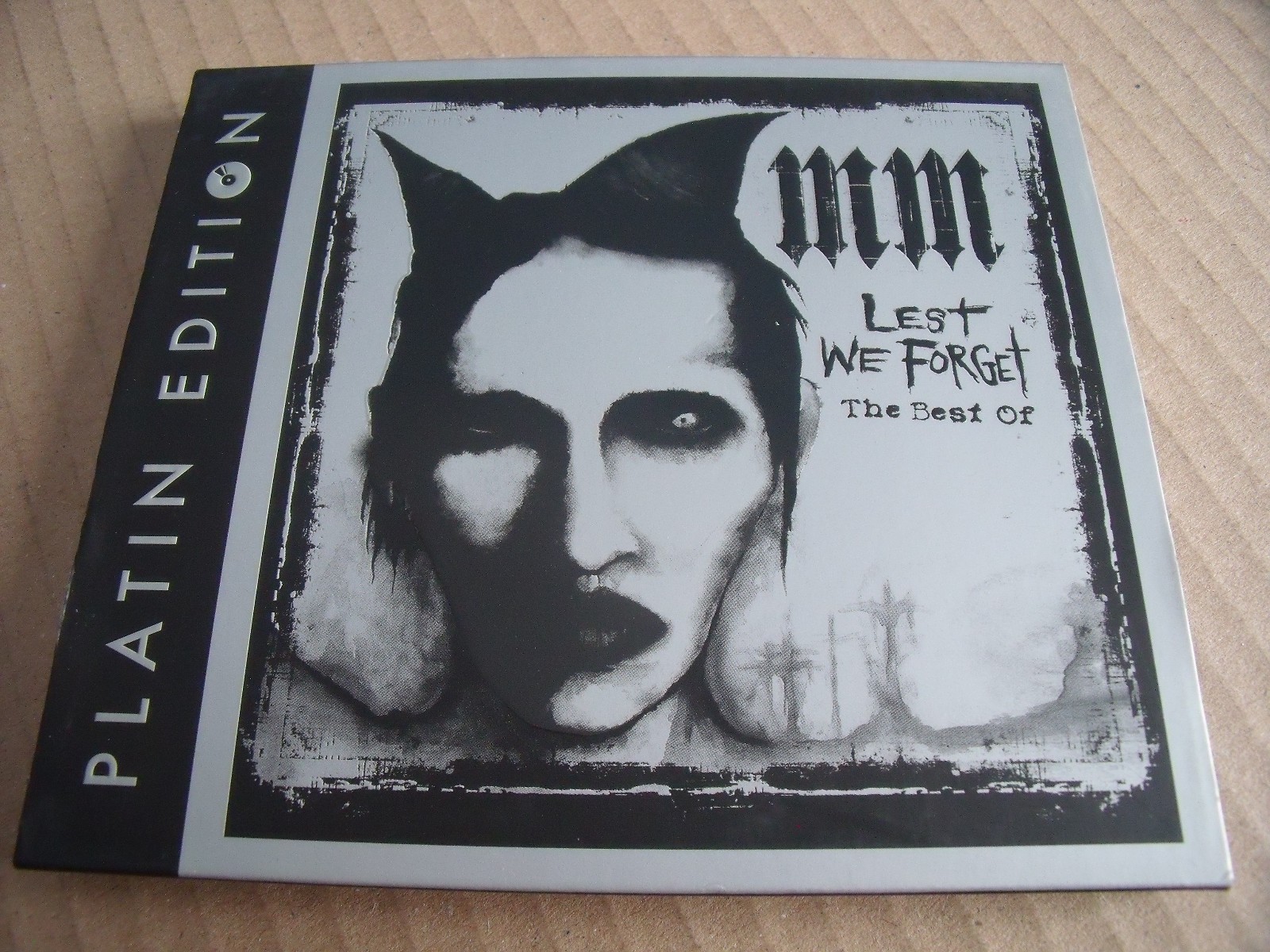 Marilyn Manson - Lest We Forget / The Best Of / Platin Edition