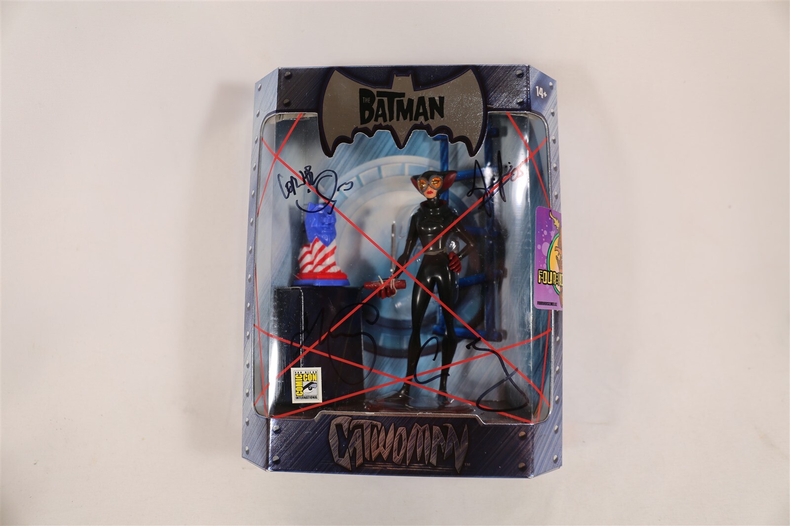 RARE SDCC Comic Con Batman CatFrau SIGNED b the Four HorseSie NEW Action Figure RARE SDCC Comic Con Batman CatFrau SIGNED b the Four HorseSie NEW Action Figure