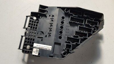 Rover 75 Tourer Sicherungskasten Box Relaisbox YQE000210 /R/ 110116081602 leer