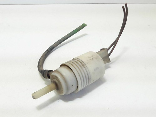 Volkswagen PASSAT B3 1987 Pumpe Scheibenwaschanlage 171955651 UST29456
