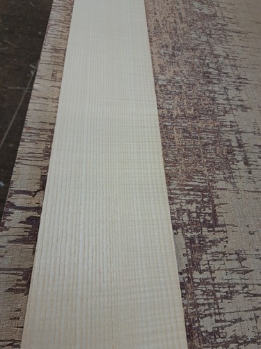 Chapa de madera de fresno figurada - 1 HOJA DE MADERA NATURAL - 2320mm x 145mm - Imagen 5 de 7