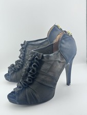 Nine West Womens Black Ruffle Peep Toe Zip Heel Booties Size 8M