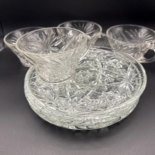 ANCHOR HOCKING PRESCUT CLEAR STAR OF DAVID Custard Cup Saucer Set Of 4 - Vintage