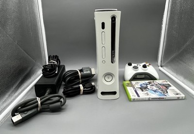 Microsoft Xbox 360 Slim White Console With Controller And 1 Game Works