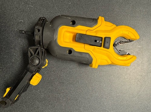 Dewalt 1/2” Copper Pipe Cutting Tool - Picture 6 of 9
