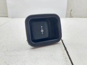 BMW X1 12V Steckdose hinten Socket 57143111 2.0 Benzin 170kw 2015 34789359