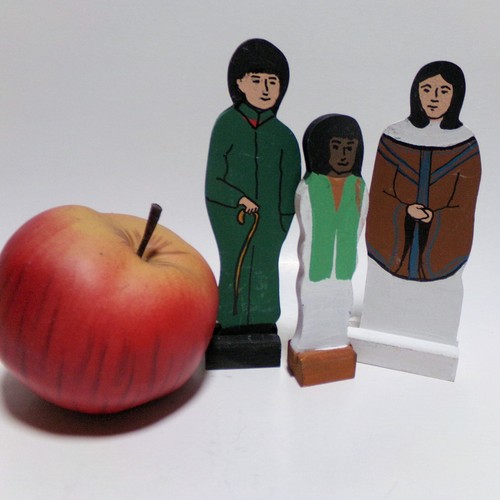 GuideCraft Wedgie Wood Toy Figures People Collectible Vintage Home School Play - Picture 13 of 15