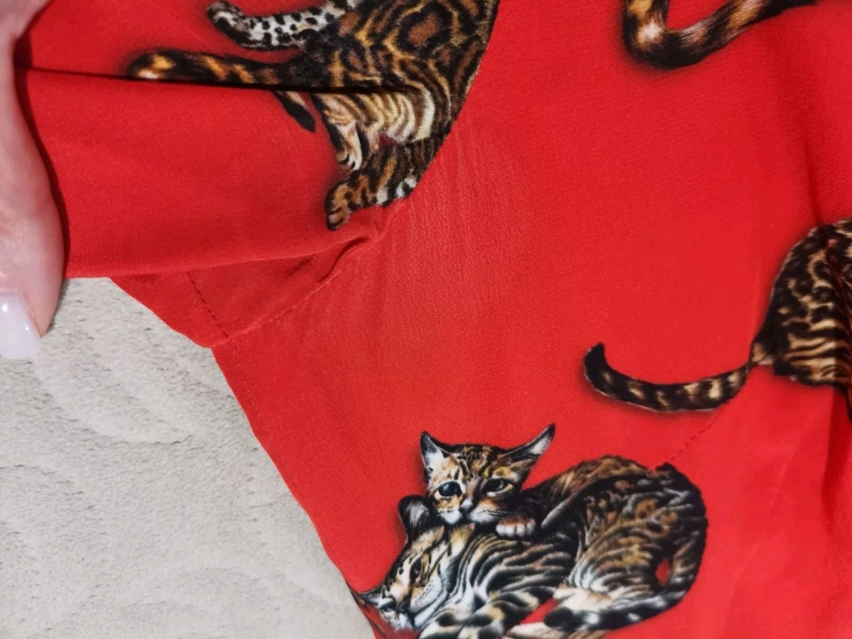 AUTH 2018 Dolce & Gabbana cats-print red silk dress 42it | eBay AUTH 2018 Dolce & Gabbana cats-print red silk dress 42it | eBay