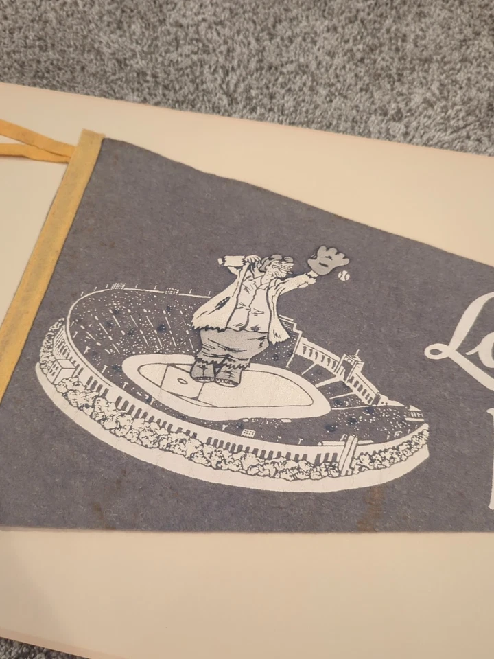 De colección Los Angeles Dodgers 1959 Tamaño Completo Raro Da Bum Original Banderín Campeones Foto 2 de 4