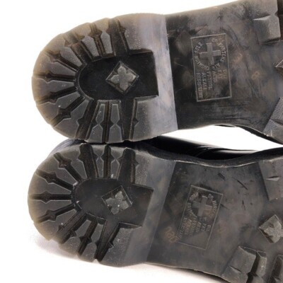Dr. Martens Jadon Green Rub Off Leather Platform Combat  display picture 1