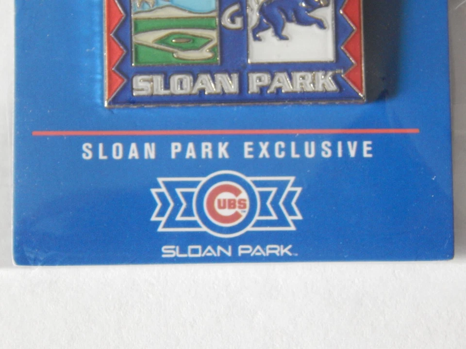 2025 CHICAGO CUBS MLB EXCLUSIVE OFFICIAL SPRING TRAINING CACTUS LEAGUE TEAM PIN - Image 3 of 4