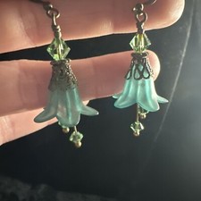 Flower Dangle Earrings