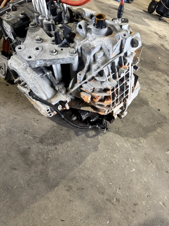 Chevrolet Volt 2013-2014 1,4 L transmisión automática 6 velocidades tracción delantera 136 k millas Foto 3 de 4