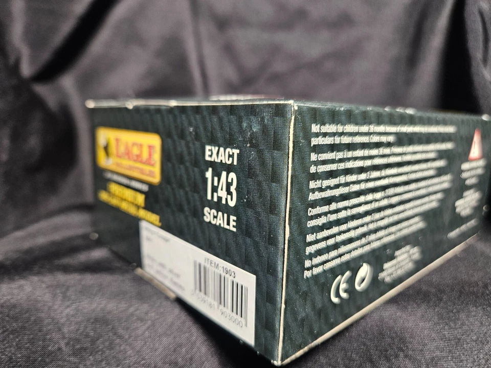 Eagle Collectibles 1941 Willys cupé escala 1:43 Inv. #4129 Foto 4 de 4