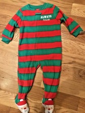 NEW CARTERS ALWAYS NICE HOLIDAY PAJAMAS WITH FEET SIZE 12 MONTHS