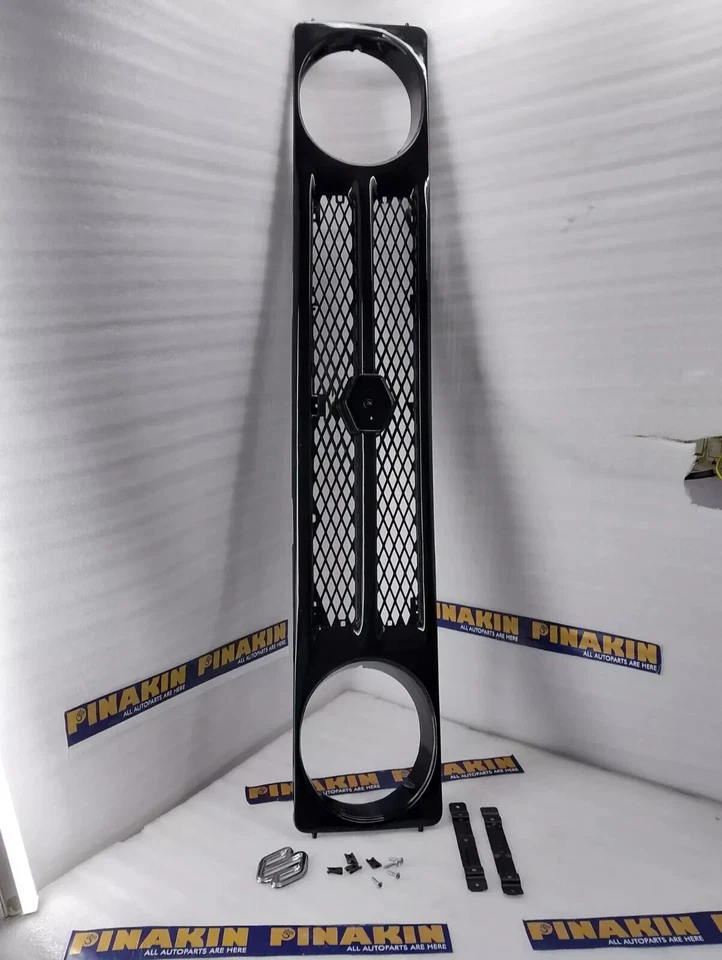 Suzuki Front Grill Grille Samurai Sierra Holden Drover Sj413 Sj410 Gypsy Foto 2 de 4