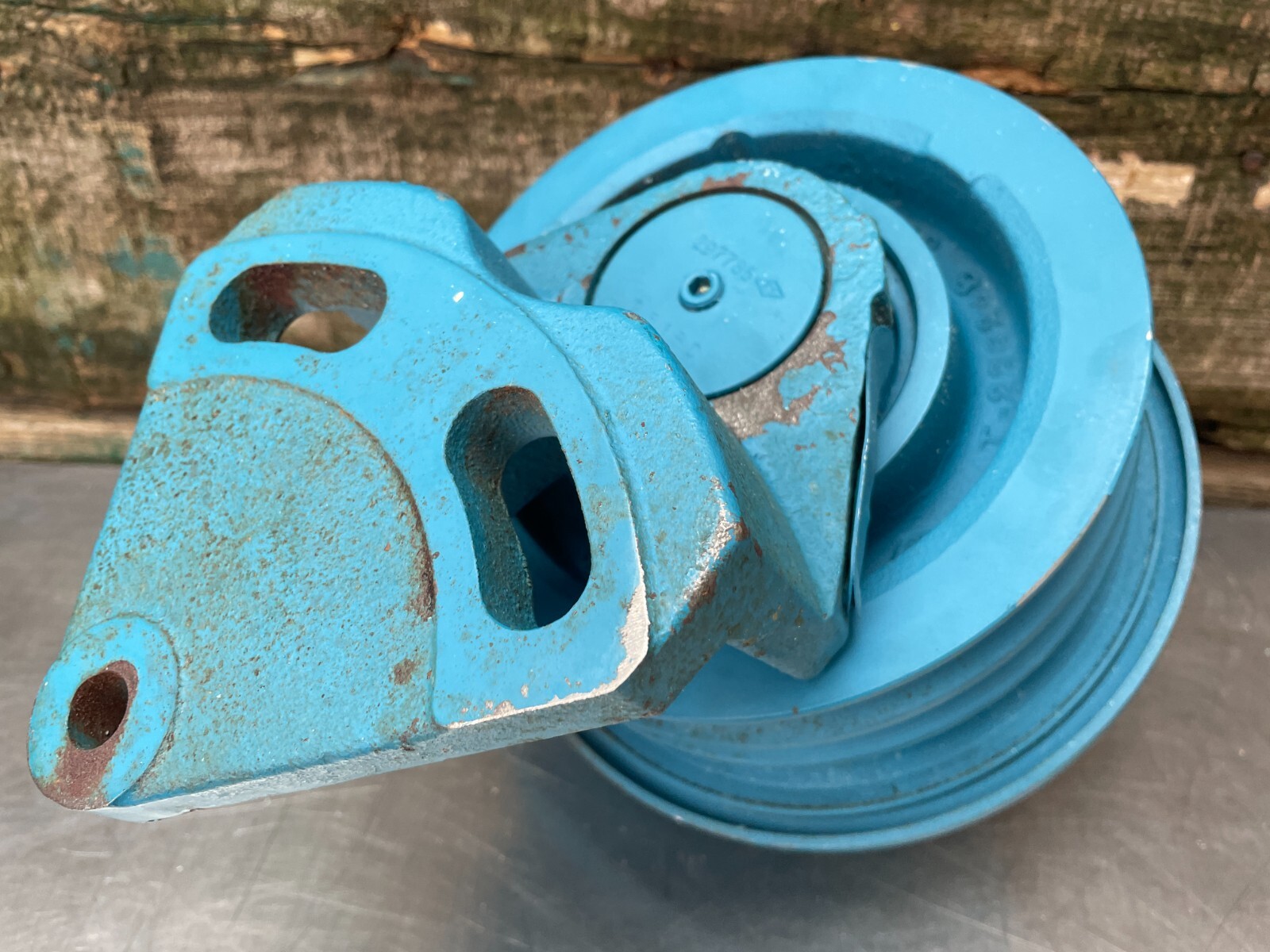 Reman Bendix Engine Fan Clutch Drive 104878, 5995210, 102532 for